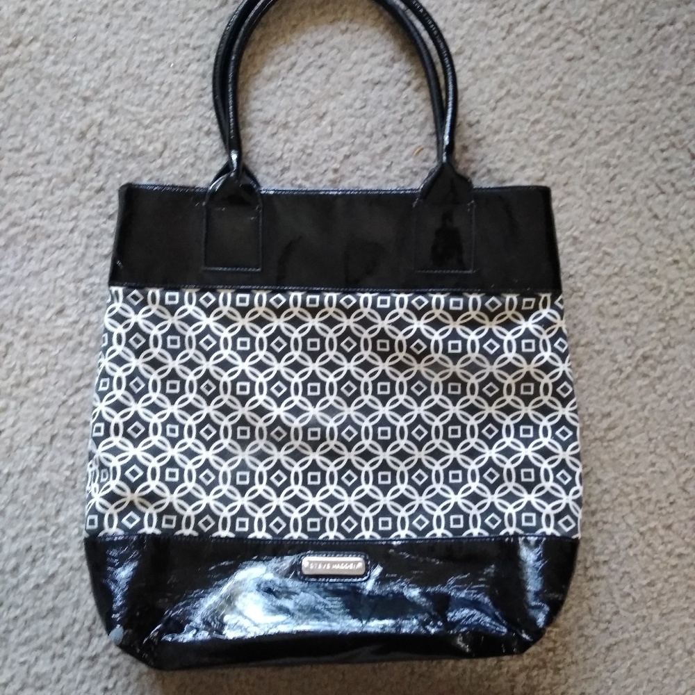 Steve Madden Black and White Bag